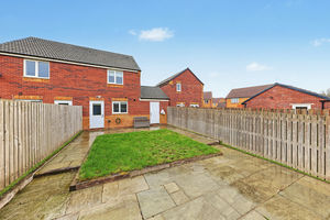 Colliers Way Holmewood